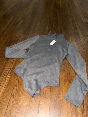 Express Gray Long-Sleeve Henley Mock-Neck Bodysuit